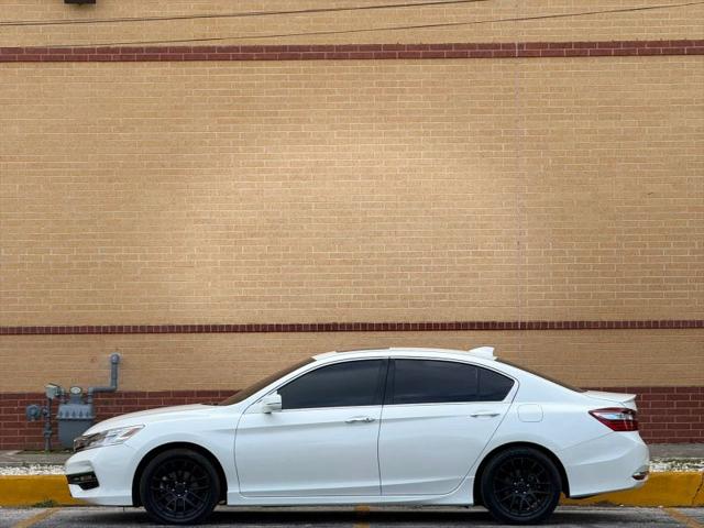 2017 Honda Accord Hybrid Touring