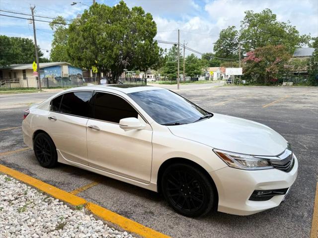 2017 Honda Accord Hybrid Touring