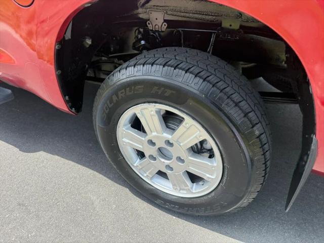 2011 Toyota Tundra Grade 4.6L V8