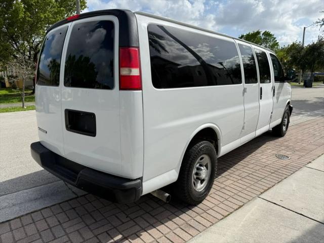 2017 Chevrolet Express LS
