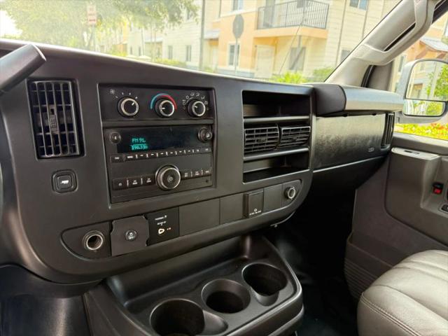 2017 Chevrolet Express LS