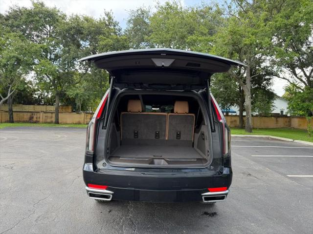 2021 Cadillac Escalade ESV 4WD Premium Luxury