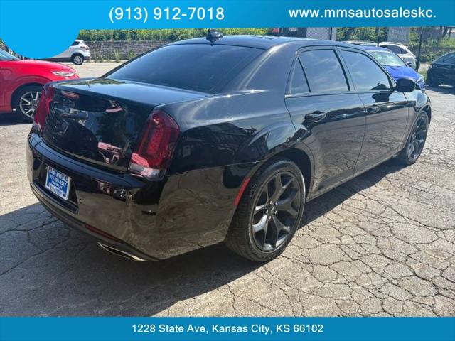 2023 Chrysler 300 300S
