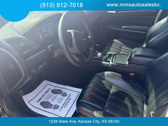 2023 Chrysler 300 300S