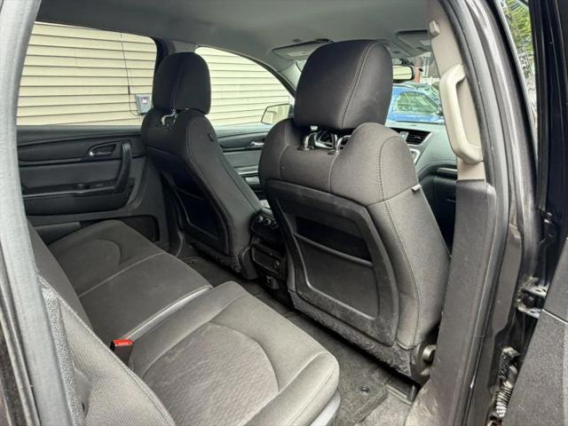 2015 GMC Acadia SLE-2