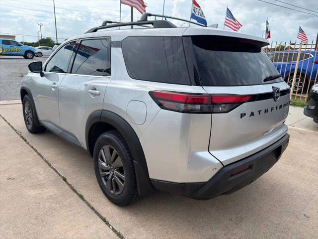 2022 Nissan Pathfinder SV 2WD