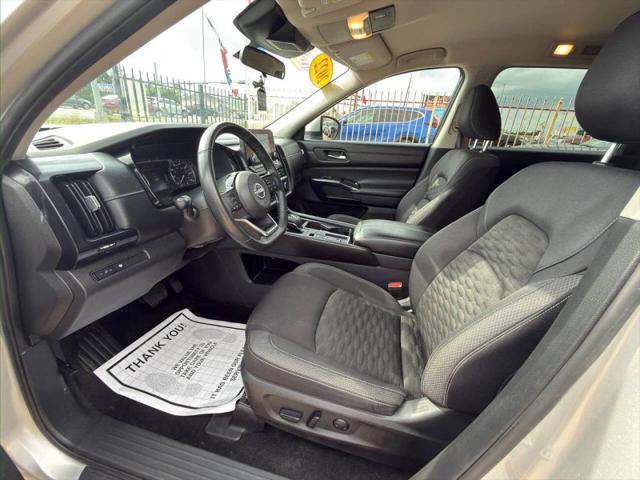 2022 Nissan Pathfinder SV 2WD