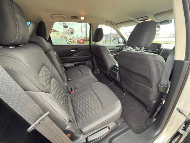 2022 Nissan Pathfinder SV 2WD