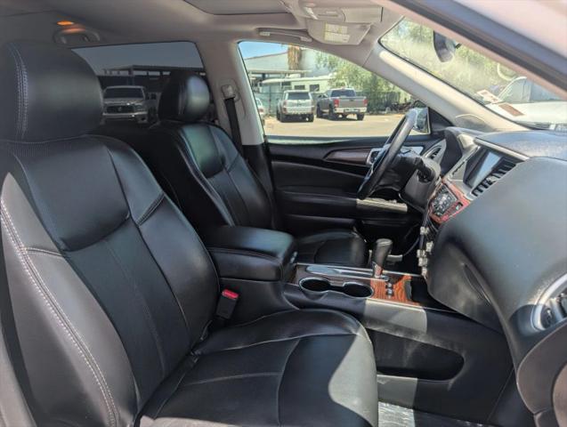 2019 Nissan Pathfinder Platinum
