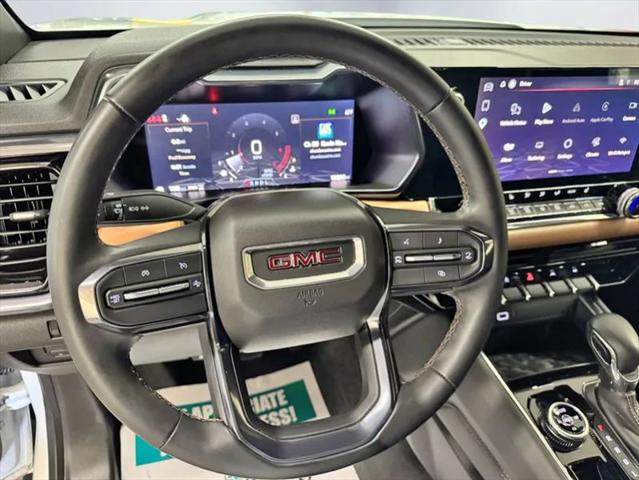 2025 GMC Canyon 4WD AT4
