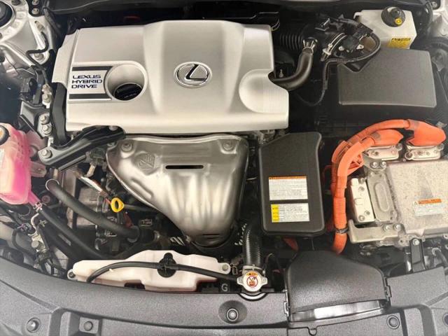2018 Lexus ES 300h 300h