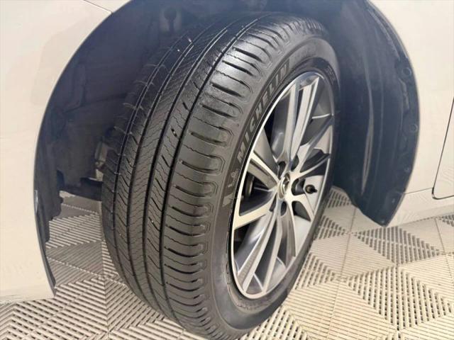 2018 Lexus ES 300h 300h