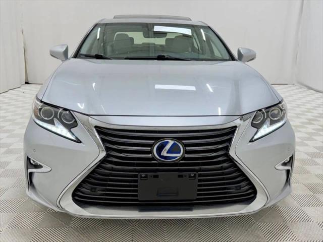 2018 Lexus ES 300h 300h