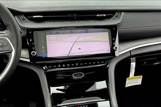 2026 Jeep Grand Cherokee Altitude 4x4