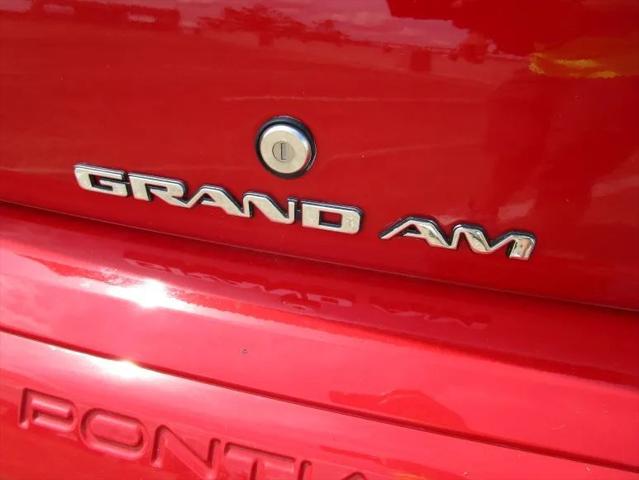 2004 Pontiac Grand Am SE1