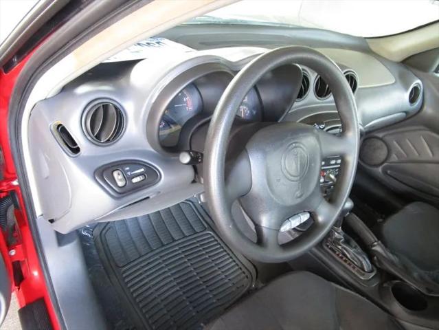 2004 Pontiac Grand Am SE1