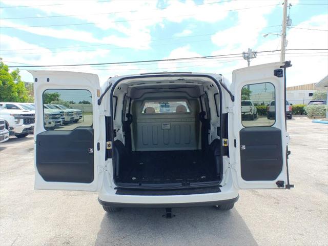 2015 Ram ProMaster City Cargo Van Tradesman SLT