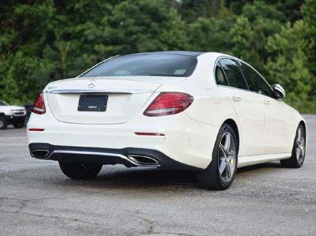 2017 Mercedes-Benz E-CLASS E 300 E 300
