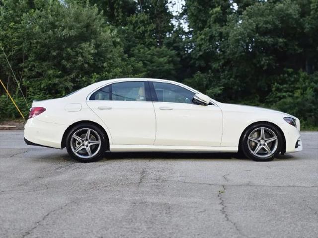 2017 Mercedes-Benz E-CLASS E 300 E 300