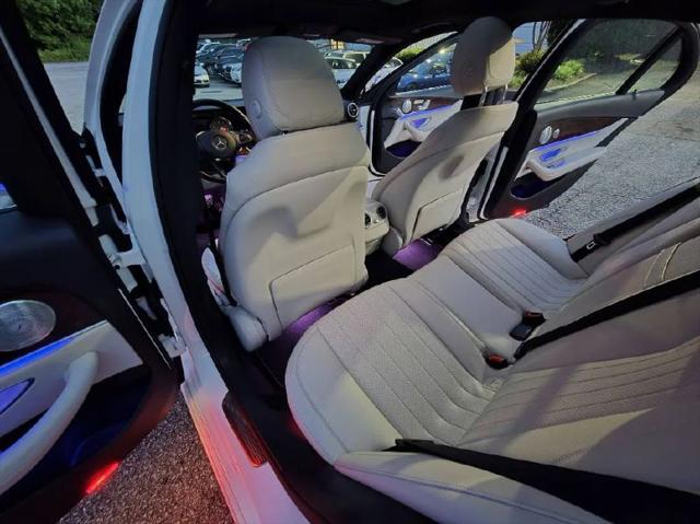 2017 Mercedes-Benz E-CLASS E 300 E 300