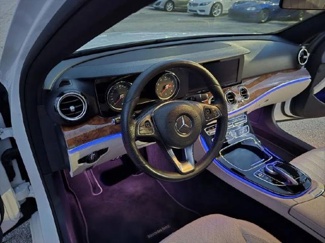 2017 Mercedes-Benz E-CLASS E 300 E 300