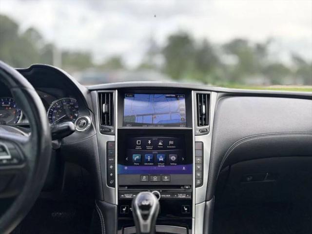 2017 INFINITI Q60 3.0t Premium