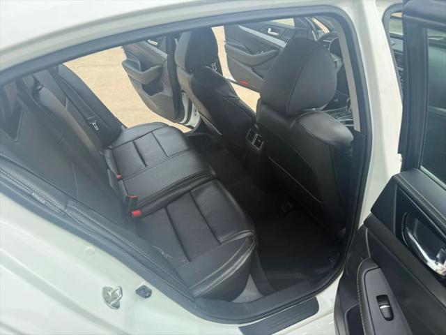 2023 Nissan Maxima SV Xtronic CVT