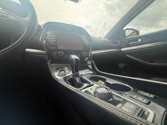 2023 Nissan Maxima SV Xtronic CVT