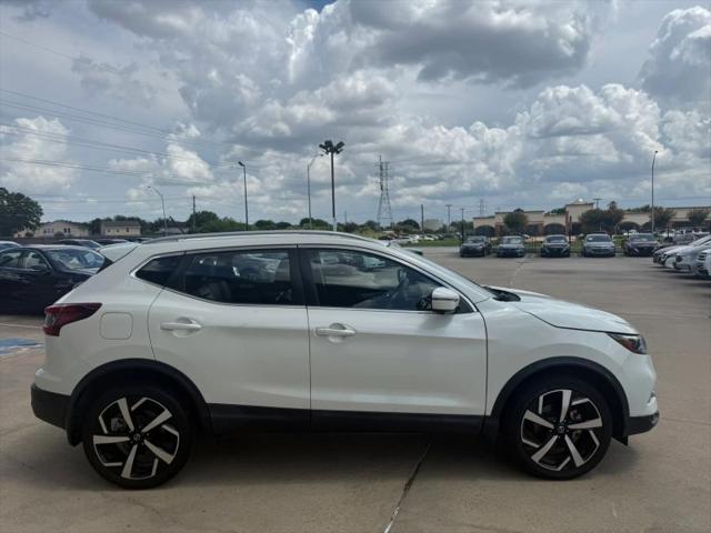 2020 Nissan Rogue Sport SL FWD Xtronic CVT