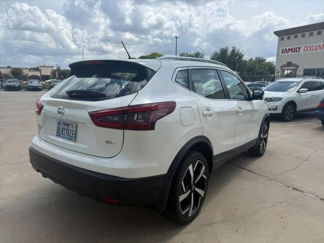 2020 Nissan Rogue Sport SL FWD Xtronic CVT