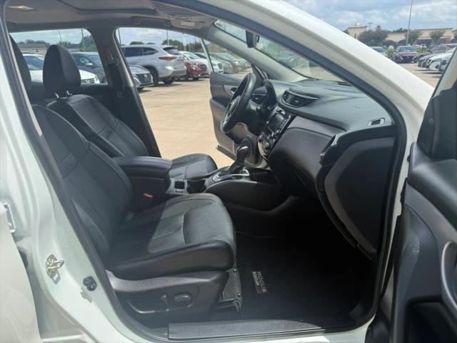 2020 Nissan Rogue Sport SL FWD Xtronic CVT