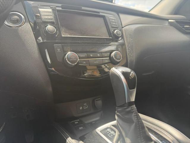 2020 Nissan Rogue Sport SL FWD Xtronic CVT