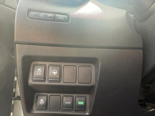2020 Nissan Rogue Sport SL FWD Xtronic CVT