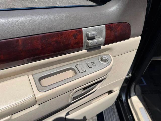 2004 Lincoln Aviator Luxury