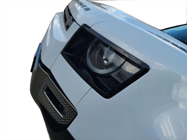 2022 Land Rover Defender 90 X-Dynamic S