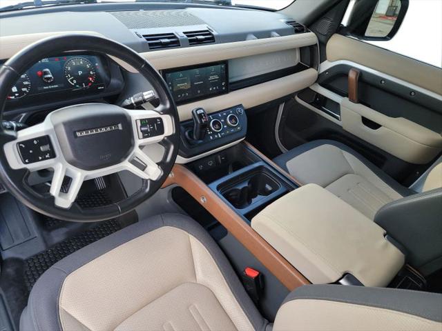 2022 Land Rover Defender 90 X-Dynamic S