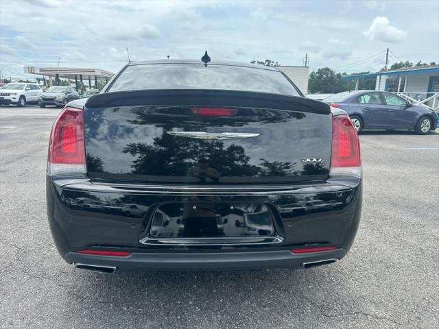2018 Chrysler 300 300S