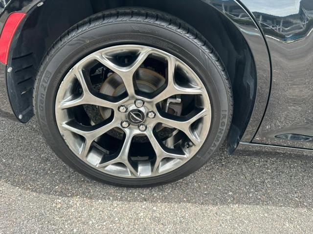 2018 Chrysler 300 300S