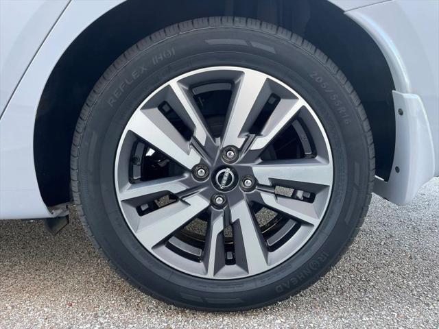 2024 Nissan Versa 1.6 SV