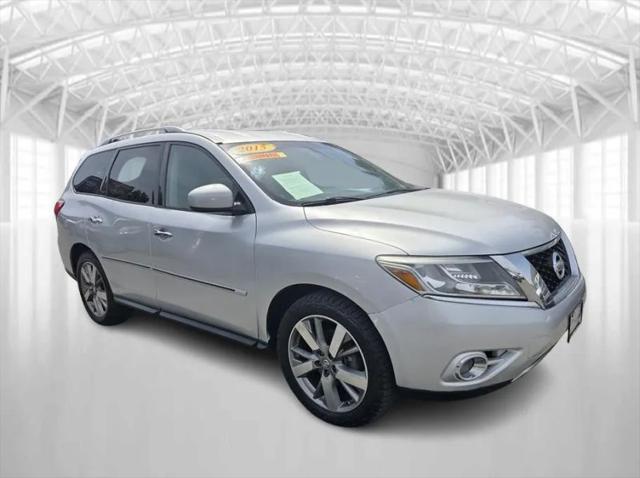 2015 Nissan Pathfinder SV