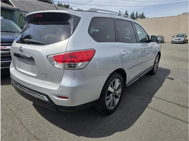 2015 Nissan Pathfinder SV