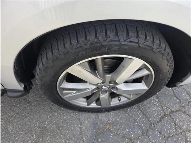2015 Nissan Pathfinder SV