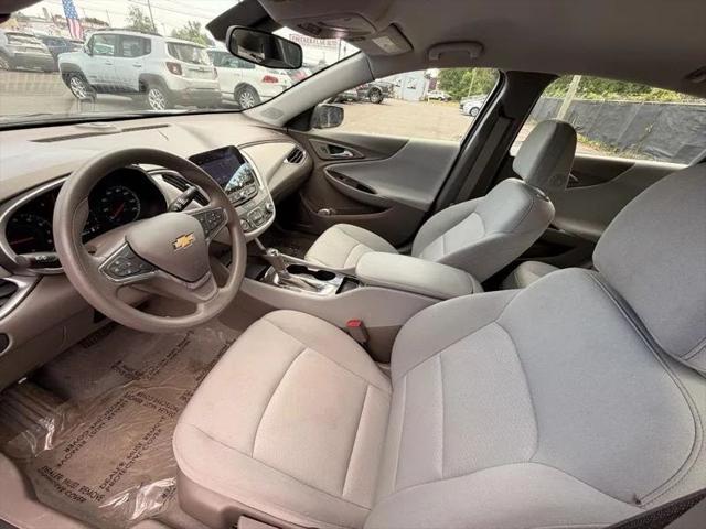 2020 Chevrolet Malibu FWD 1FL