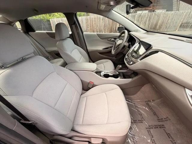 2020 Chevrolet Malibu FWD 1FL