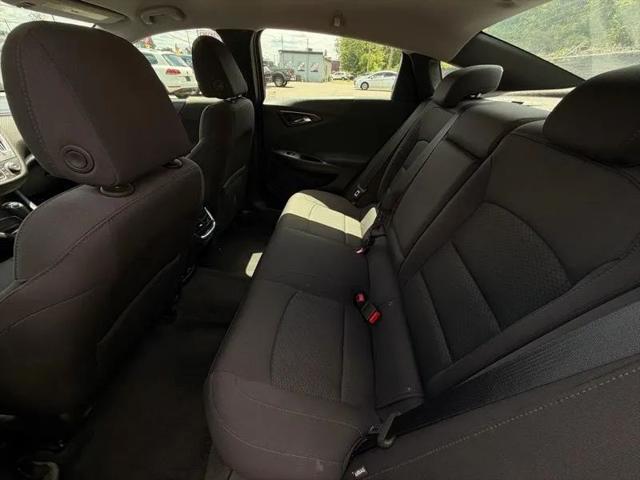2017 Chevrolet Malibu 1LT