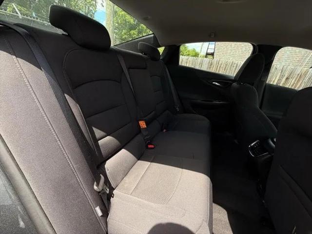 2017 Chevrolet Malibu 1LT