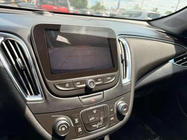 2017 Chevrolet Malibu 1LT
