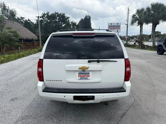 2014 Chevrolet Suburban LT