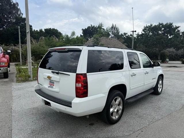2014 Chevrolet Suburban LT