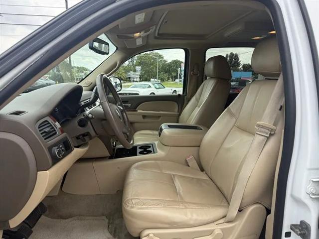 2014 Chevrolet Suburban LT